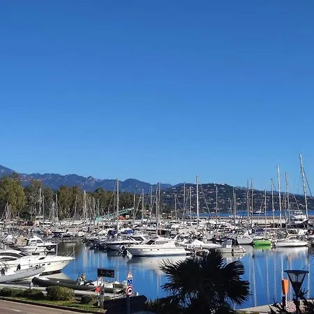Sur Le Port Marina Palmu Appartement *